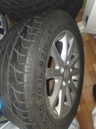 Llantas BMW 320 R16 225/50 Seminuevas