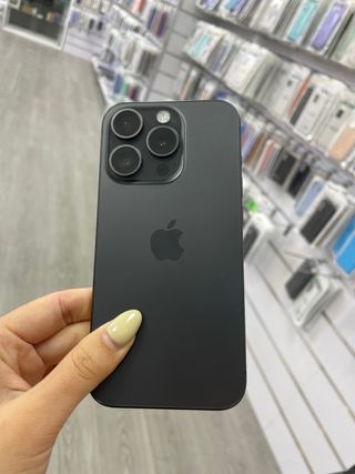 iPhone 15 Pro 128GB Negro