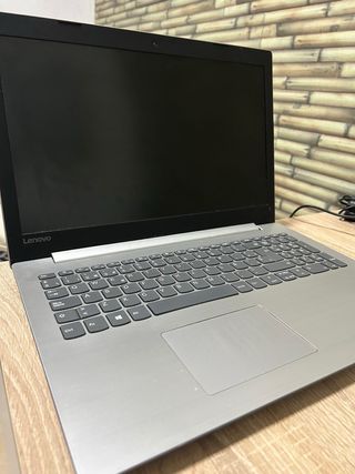 Portátil Lenovo IdeaPad 520 Plateado