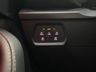 CUPRA Leon 1.5 eTSI 150CV DSG MHEV Espectacular!!!