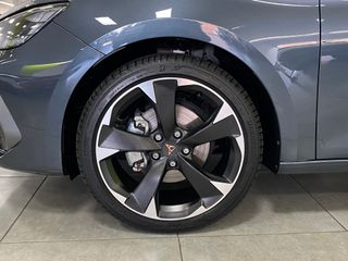 CUPRA Leon 1.5 eTSI 150CV DSG MHEV Espectacular!!!