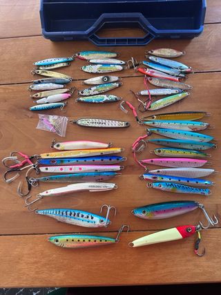 Señuelos de pesca variados (ESCUCHO OFERTAS)