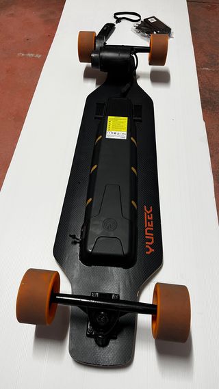 Longboard eléctrico Yuneec E-GO clásico (1 de 2)