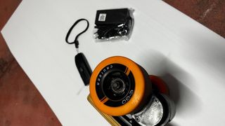 Longboard eléctrico Yuneec E-GO clásico (1 de 2)