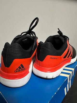 Zapatillas Adidas Duramo 7 T40/41 Negras Rojas