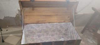 Arcón baúl antiguo decorativo