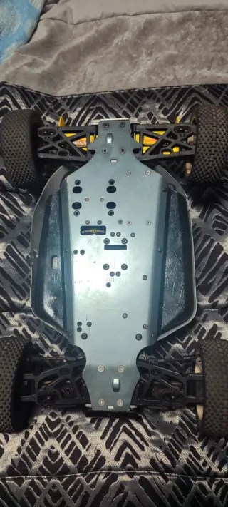 KYOSHO inferno mp 7.5 R.C.