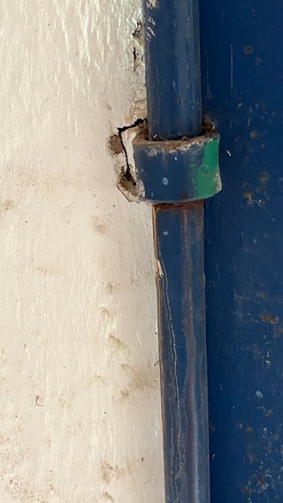 Puerta de nave industrial