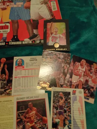 Colección Baloncesto: Cartas, Poster y Revista