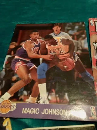 Colección Baloncesto: Cartas, Poster y Revista