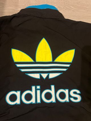 Chaqueta Adidas Original Negra, Azul y Amarilla