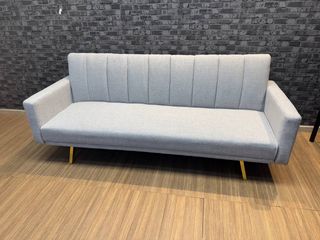 Sofá Cama Patas Doradas Gris Clic Clac NUEVO