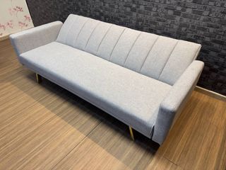 Sofá Cama Patas Doradas Gris Clic Clac NUEVO