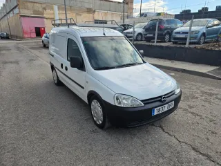 Opel Combo 2005
