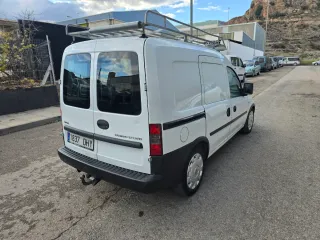 Opel Combo 2005