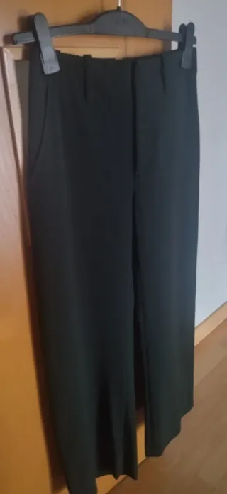 Traje Zara. Sin Estrenar