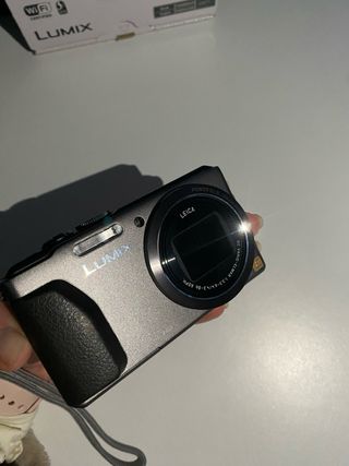 Cámara Panasonic Lumix TZ40 gris