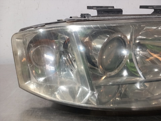 FARO DERECHO AUDI A6 BERLINA (4B2) BCZ