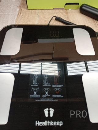 Báscula - 18 Mediciones Esenciales - Healthkeep