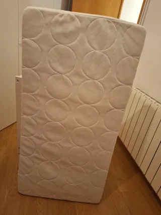Cuna Ikea GULLIVER Blanca + Colchón JÄTTETRÖTT