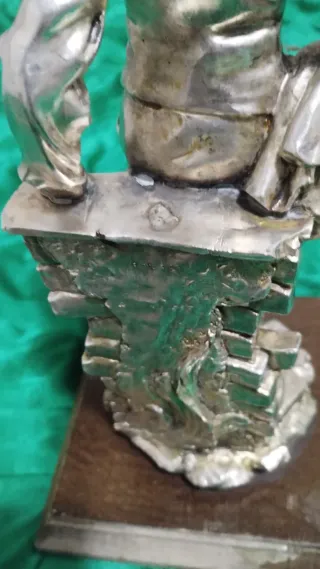 Statuetta A. Belai in Argento 120