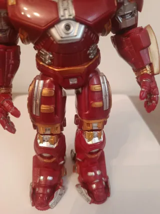 Figura Hulkbuster Articulada Marvel