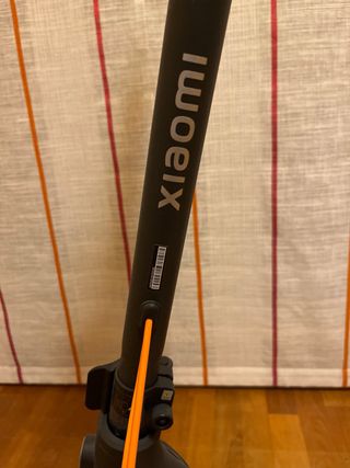 Patinete eléctrico Xiaomi 4 Go. usado solo 2 veces