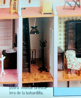 Escalera Buhardilla Casa de Muñecas