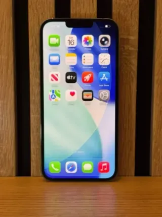 iPhone 13 Pro Max Sierra blu