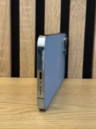 iPhone 13 Pro Max Sierra blu