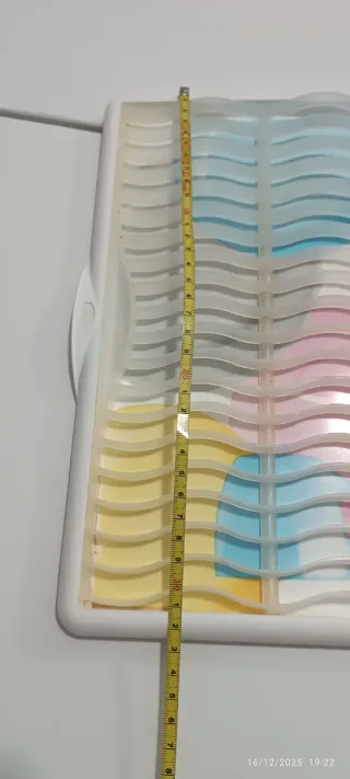 Scolapiatti in plastica