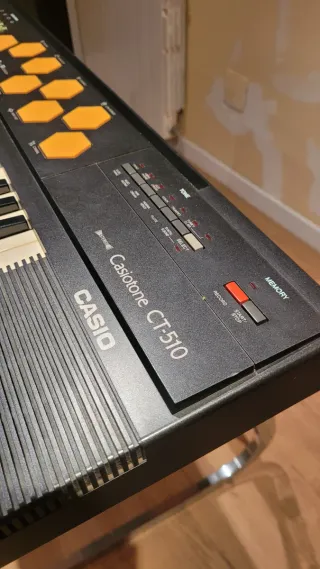 Teclado Casio Casiotone CT-510
