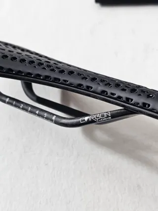 Selim de Carbono 3D para Bicicleta