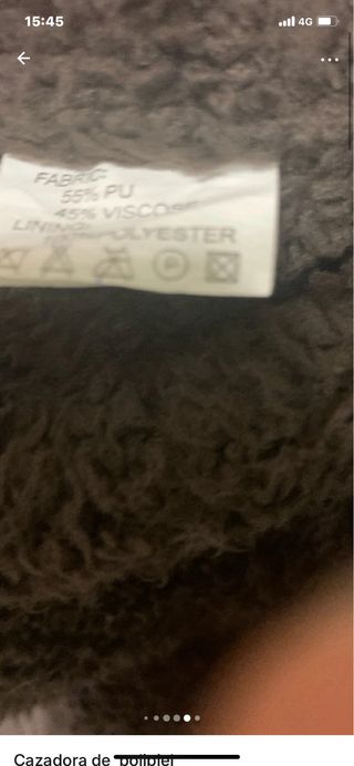 Chaqueta de piel marrón con cuello de pelo