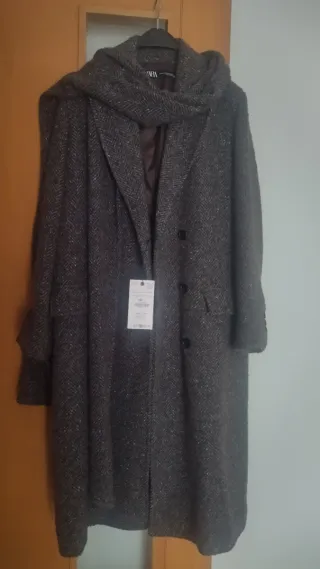 Abrigo Zara. Sin Estrenar