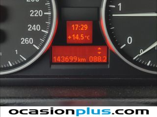 BMW X1 sDrive18d 105 kW (143 CV)