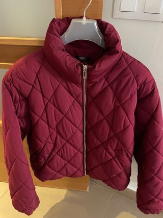 Chaqueta bomber Parfois rojo granate. Nueva