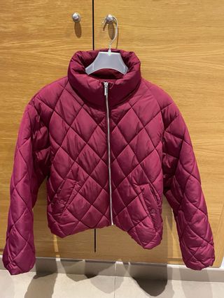 Chaqueta bomber Parfois rojo granate. Nueva