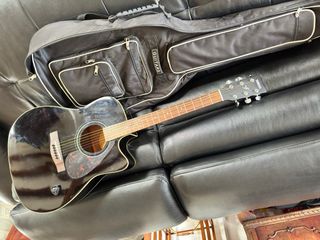 Guitarra Acústica Yamaha FX370CBL