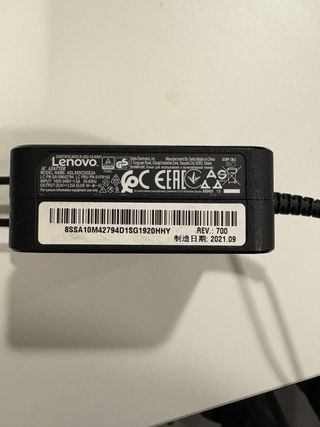 Cargador Lenovo Negro