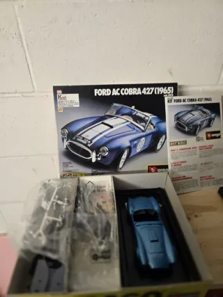 Modellino Ford AC Cobra 427 (1965) Burago