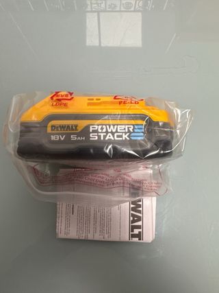 Batería Dewalt Powerstack 18V 5Ah DCBP518