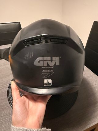 Casco de moto negro integral