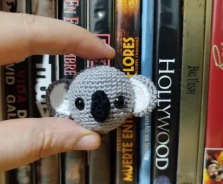 Llavero Koala Crochet Gris