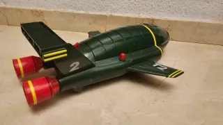 Maqueta Thunderbird 2 y 4 con caja