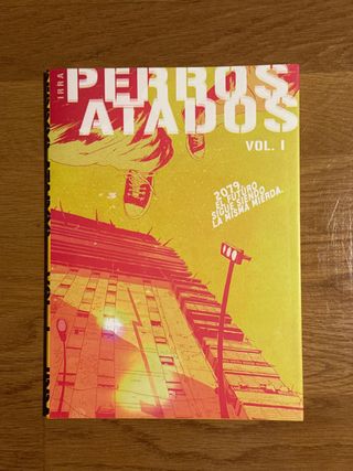 PERROS ATADOS 01