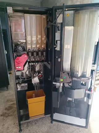 Lote Máquinas Vending Azkoyen
