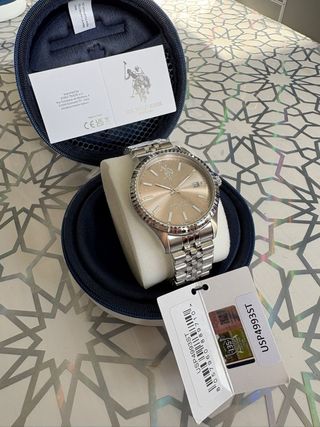 Reloj U.S. Polo Assn. Dorado y Plateado