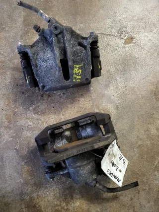 Pinzas delanteras Ford Mondeo 2.0 DI 2001