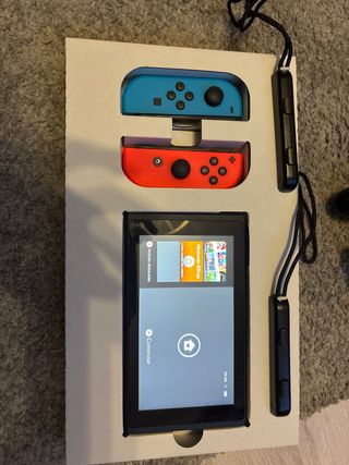 Nintendo Switch Azul/Rojo + Juegos